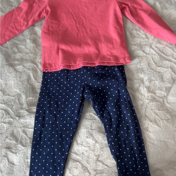Colorful Kids Clothing Bundle - Picture 6 of 8